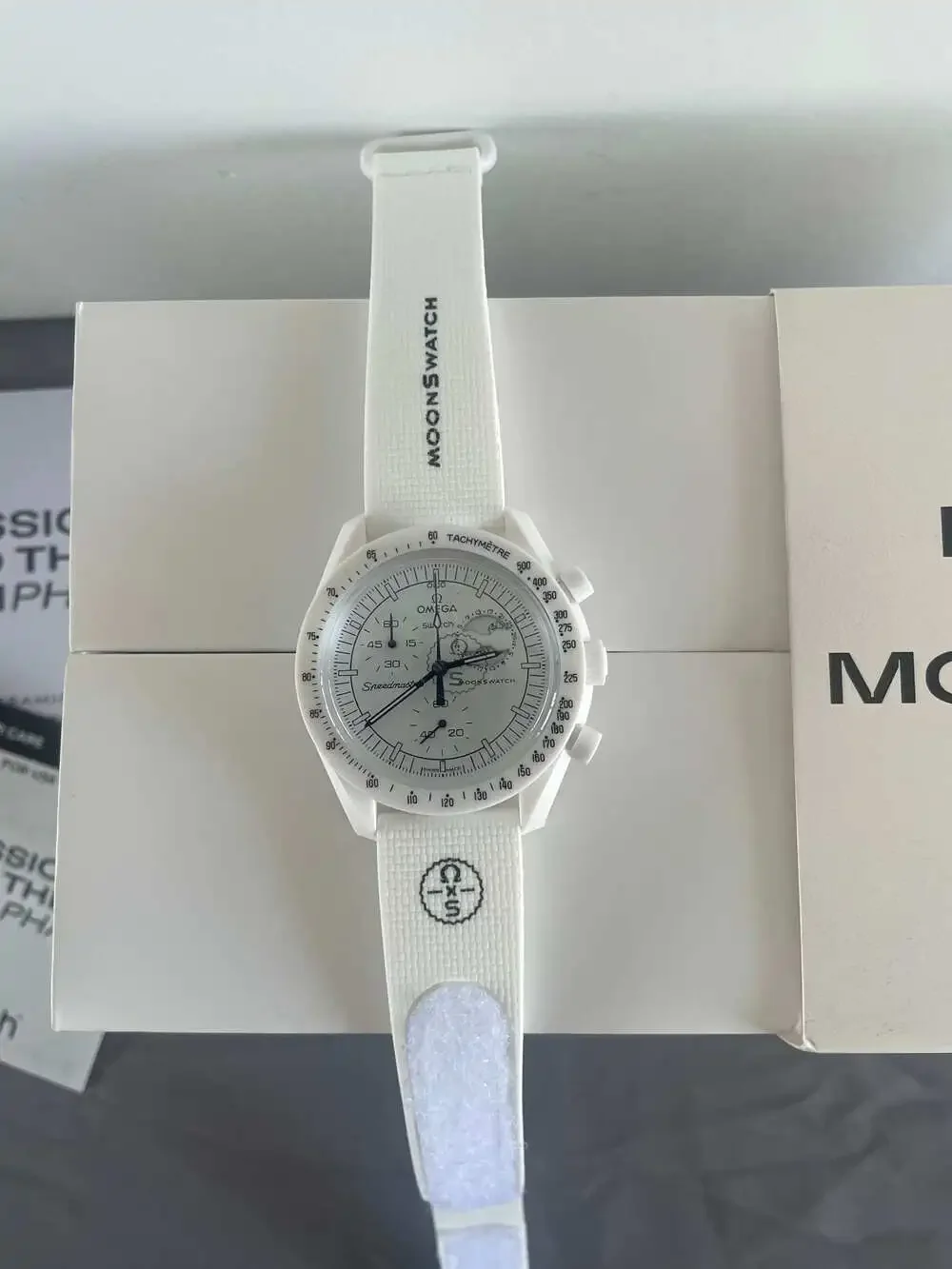 Swatch X Omega Moonswatch Snoopy Mission to the Moonphase White Men's Watch